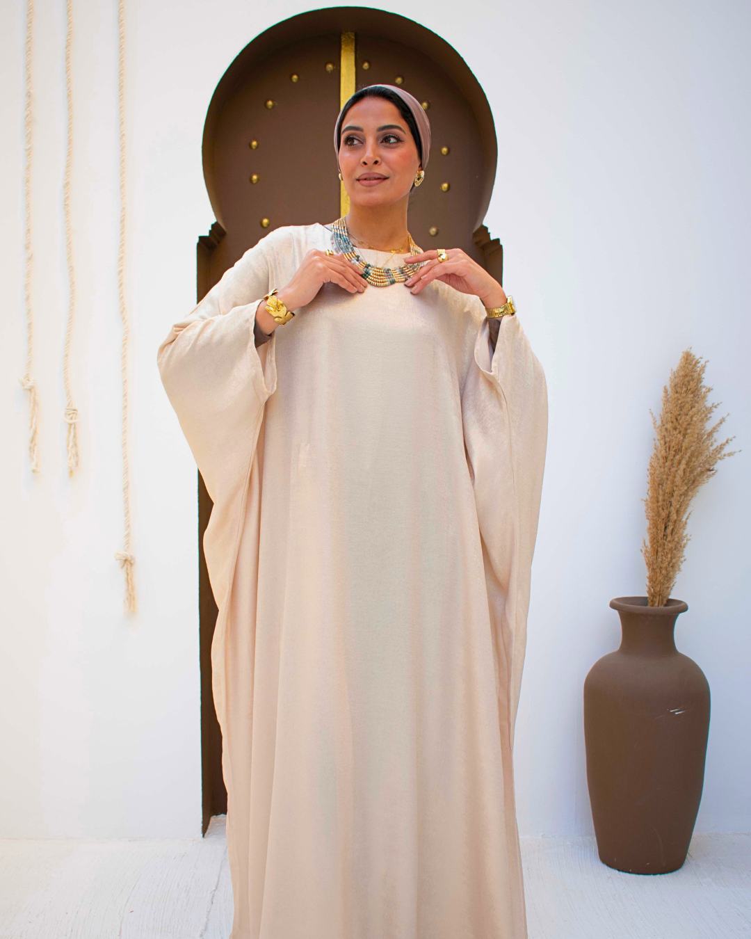 Beige metallic abaya