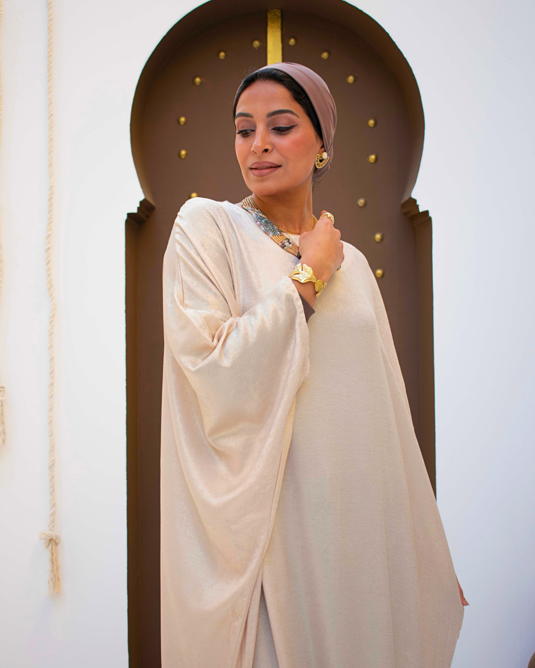 Beige metallic abaya