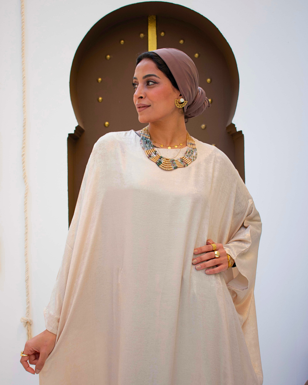 Beige metallic abaya