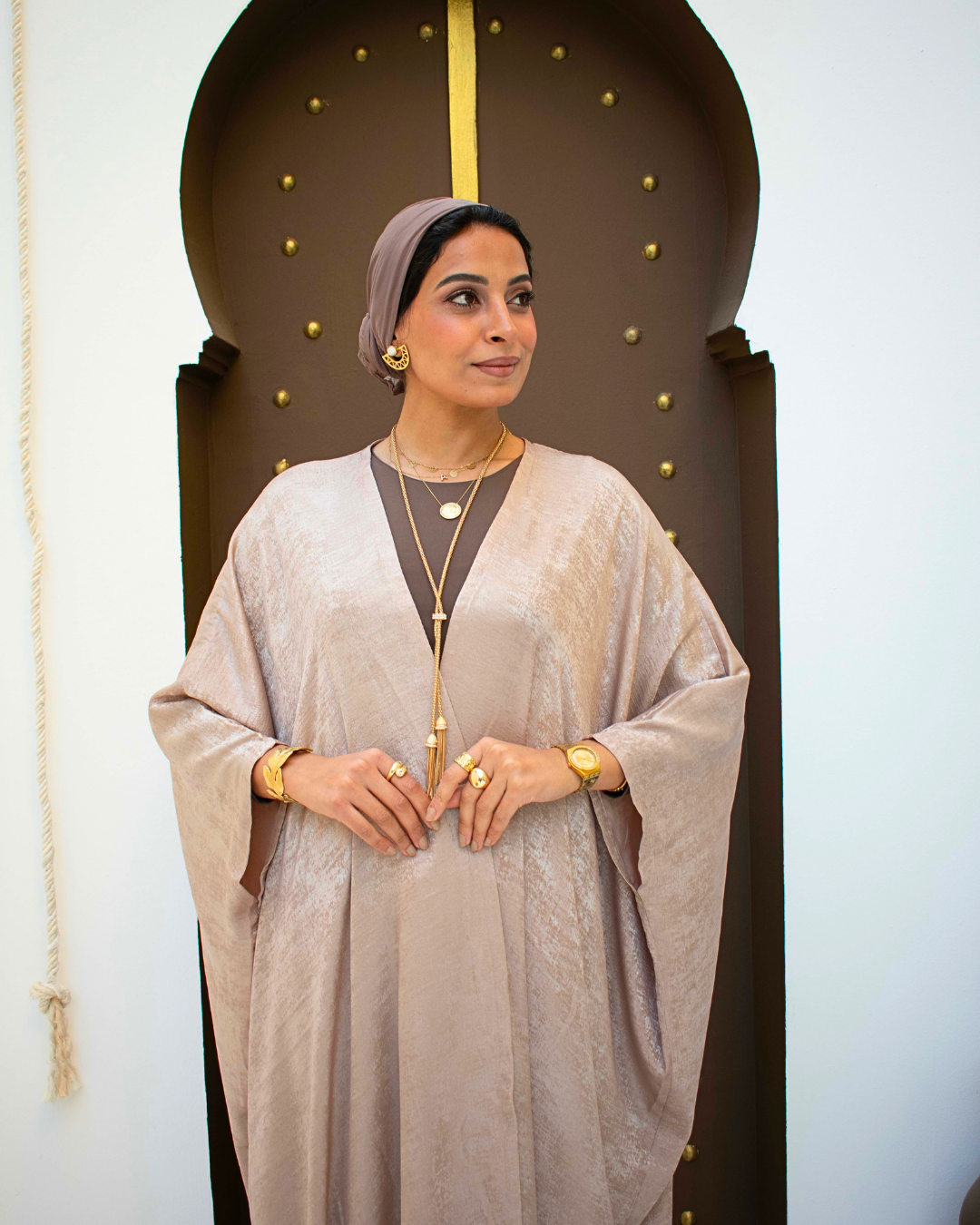 Beige metallic open abaya